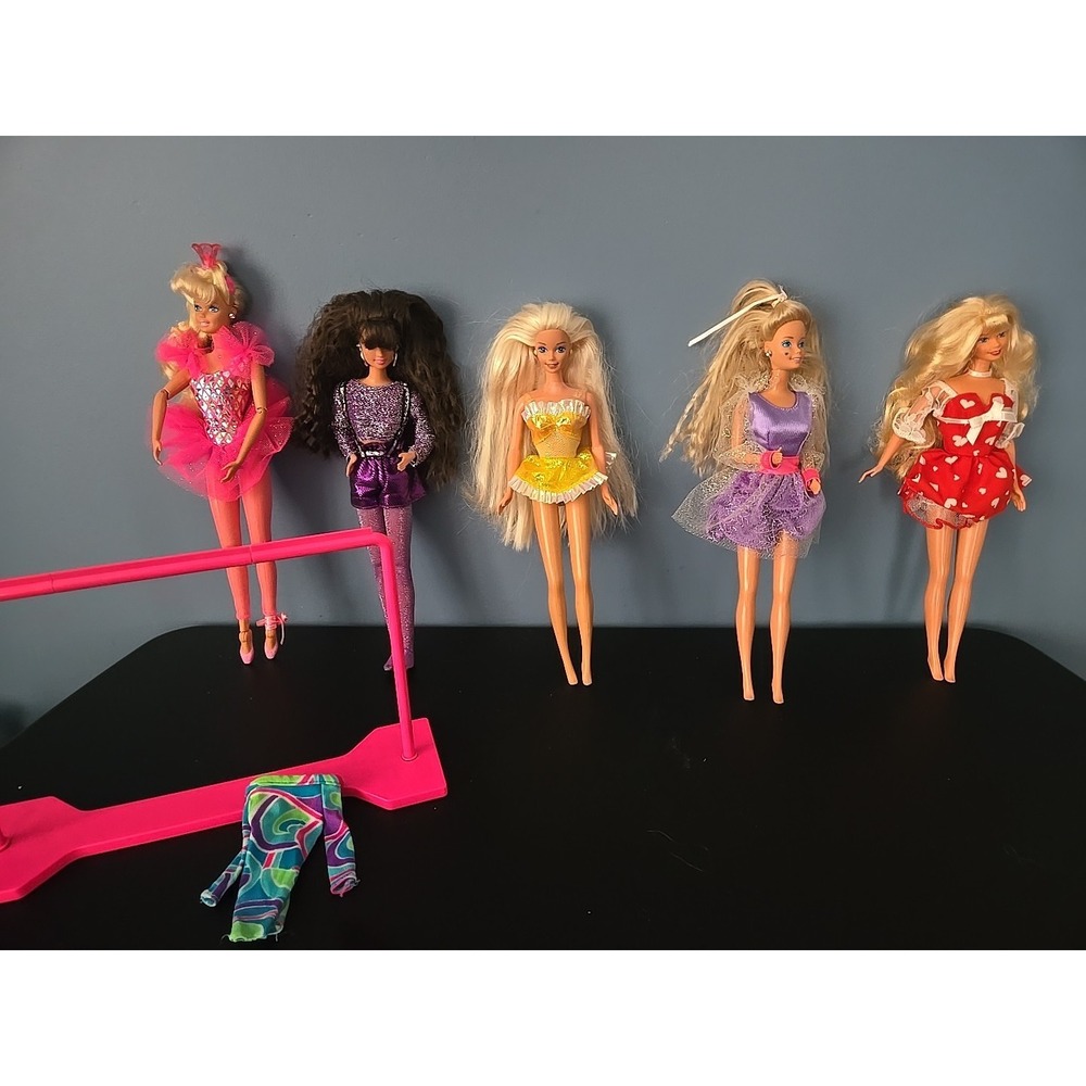 Vintage MatelBarbie Doll Lot Of 5 Great Condition Completely Dressed